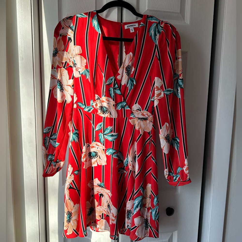 Express Red Floral Long Sleeve Dress XS